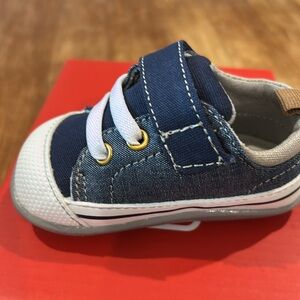 NEW See Kai Run Stevie II Infant Shoes – Size 3 – Blue Denim (With Box!)